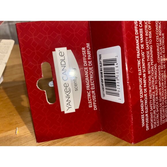 2 Yankee Candle Nightlight Christmas Tree Electric Scent Plug Diffuser Holiday - Picture 2 of 5